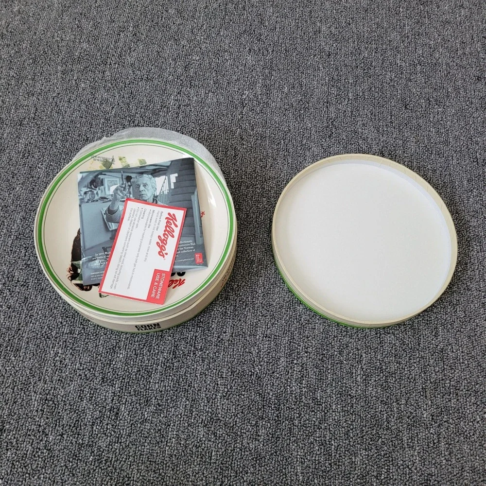 Collectible Norman Rockwell Kellogg's corn flakes set of 4 plates retro american